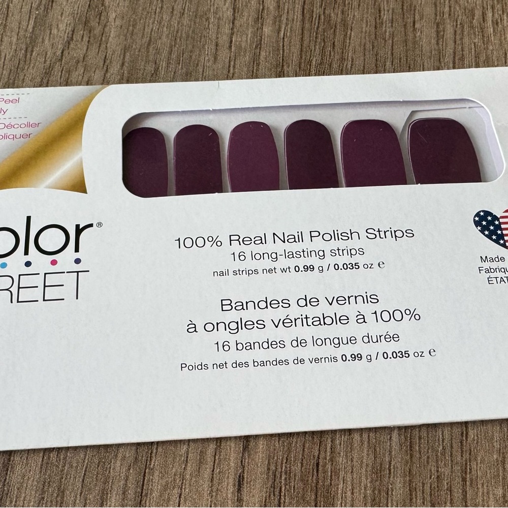 Color Street Nails Aberdeen Aubergine NWT